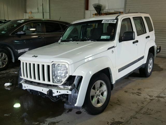 1J4PN2GK3BW579501 - 2011 JEEP LIBERTY SP WHITE photo 2