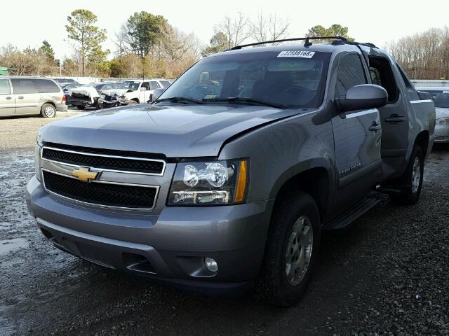 3GNFK12377G266548 - 2007 CHEVROLET AVALANCHE GRAY photo 2