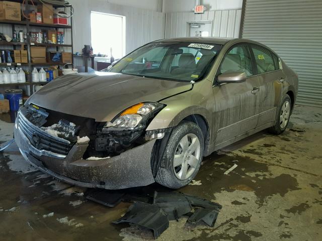 1N4AL21E17C175986 - 2007 NISSAN ALTIMA 2.5 GOLD photo 2