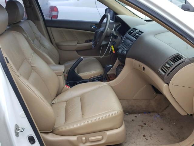 1HGCM66517A046062 - 2007 HONDA ACCORD EX WHITE photo 5