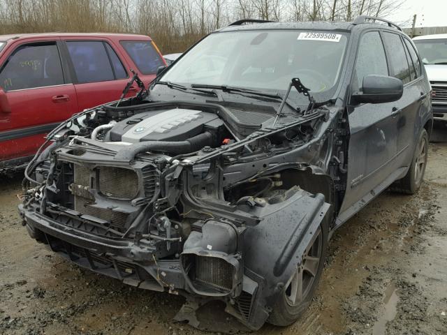 5UXZW0C56CL672207 - 2012 BMW X5 XDRIVE3 ნაცრისფერი ფოტო 2