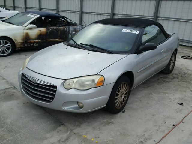 1C3EL55R64N264869 - 2004 CHRYSLER SEBRING LX SILVER photo 2