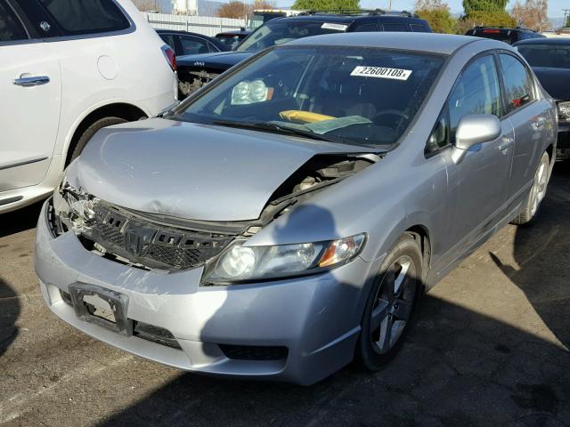 19XFA1F60AE059275 - 2010 HONDA CIVIC SILVER photo 2