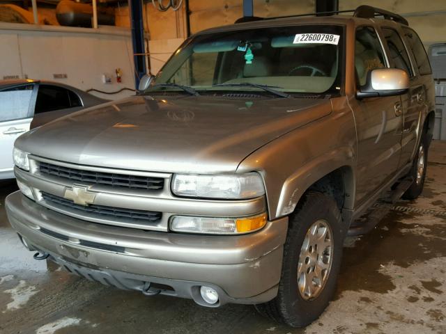 1GNEK13T81R192218 - 2001 CHEVROLET TAHOE K150 TAN photo 2