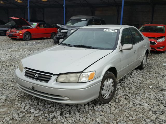 4T1BG22K9YU664392 - 2000 TOYOTA CAMRY CE GRAY photo 2