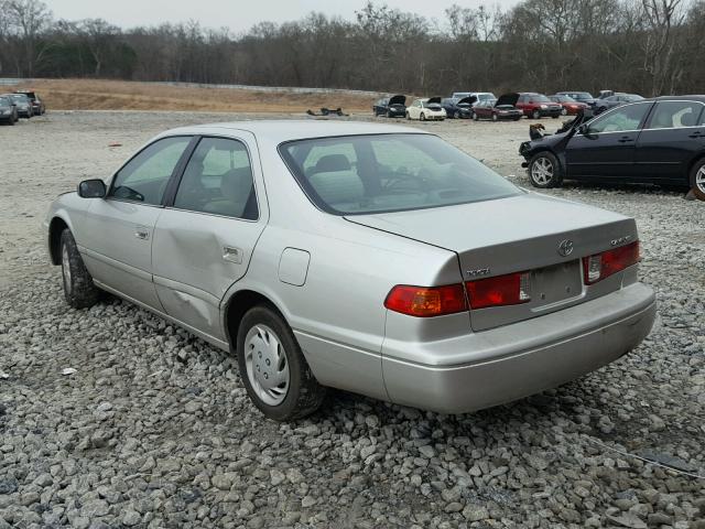 4T1BG22K9YU664392 - 2000 TOYOTA CAMRY CE GRAY photo 3