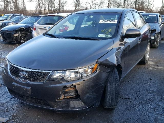 KNAFU4A23B5433918 - 2011 KIA FORTE EX BROWN photo 2