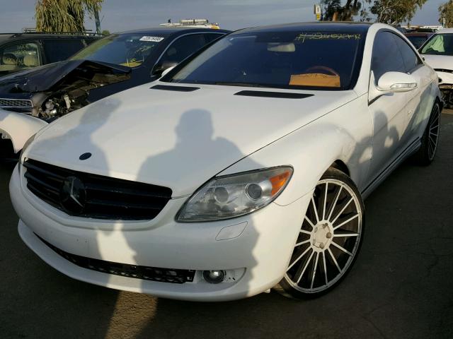 WDDEJ71X38A010539 - 2008 MERCEDES-BENZ CL 550 WHITE photo 2