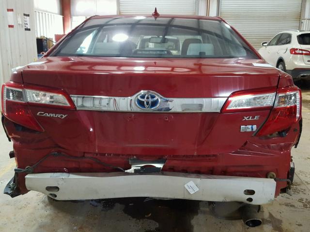 4T1BD1FK4DU066735 - 2013 TOYOTA CAMRY HYBR RED photo 9