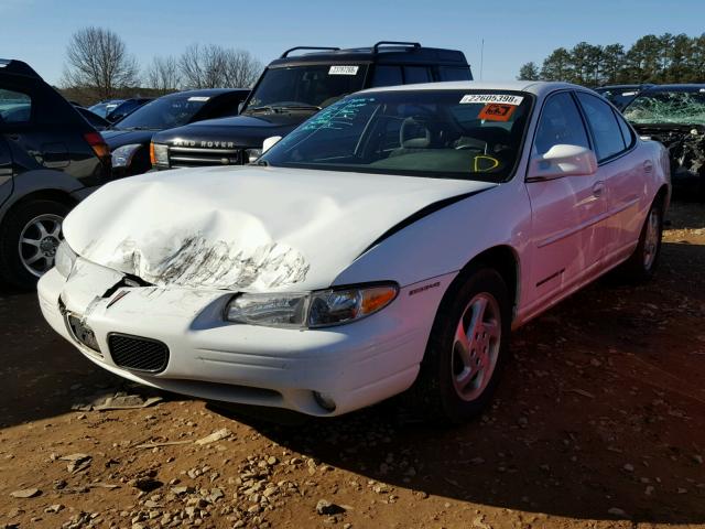 1G2WJ52K1WF238596 - 1998 PONTIAC GRAND PRIX WHITE photo 2