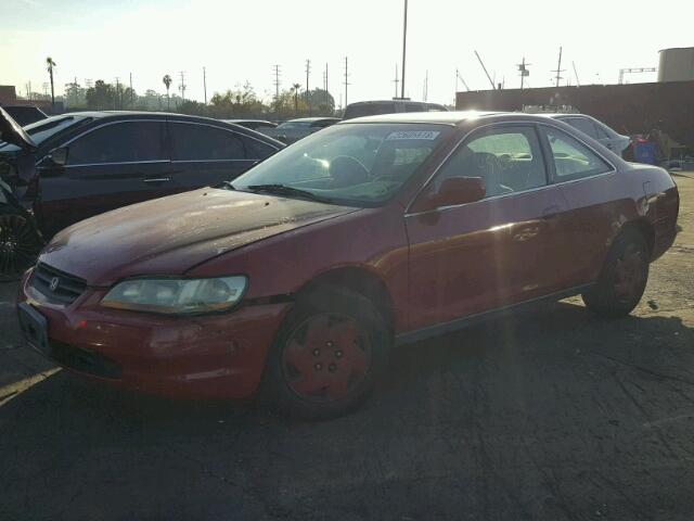 1HGCG2242XA003945 - 1999 HONDA ACCORD LX RED photo 2