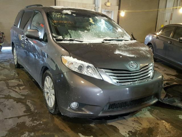 5TDYK3DC9CS210598 - 2012 TOYOTA SIENNA XLE GRAY photo 1