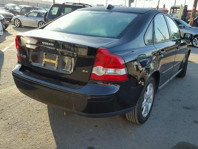 YV1MS382662181177 - 2006 VOLVO S40 2.4I BLACK photo 4