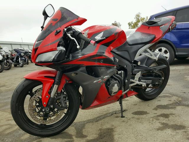 JH2PC40178M100839 - 2008 HONDA CBR600 RR RED photo 2