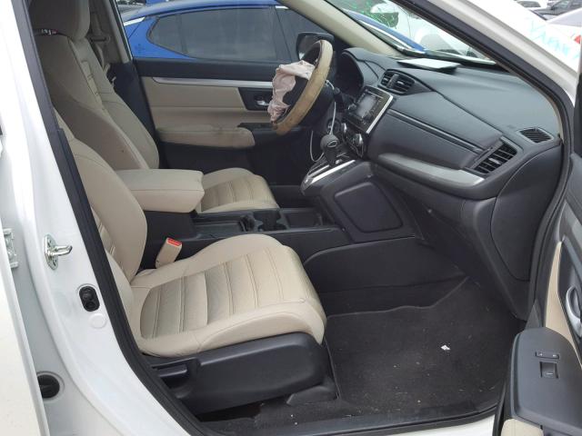 2HKRW6H31HH201217 - 2017 HONDA CR-V LX WHITE photo 5