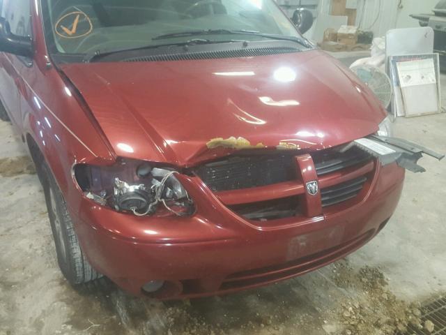 2D4GP44L47R360168 - 2007 DODGE GRAND CARA MAROON photo 9