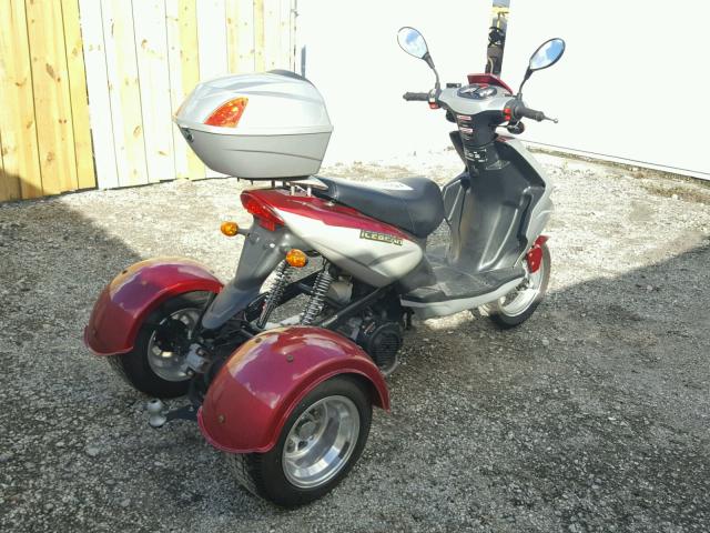 L37LMJBVXEZ020041 - 2014 OTHR SCOOTER RED photo 4