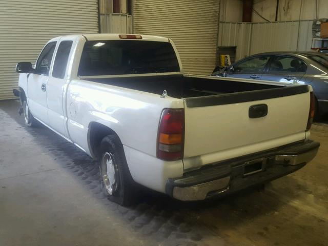 2GCEC19V421201439 - 2002 CHEVROLET SILVERADO WHITE photo 3