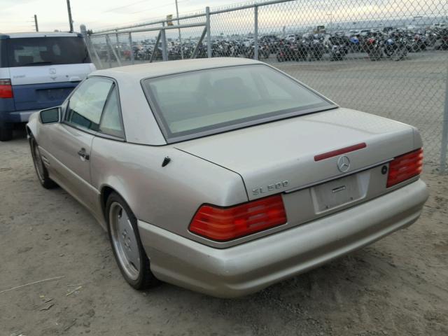 WDBFA67F2WF170806 - 1998 MERCEDES-BENZ SL 500 TAN photo 3