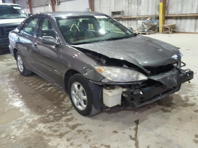 4T1BE32K15U610916 - 2005 TOYOTA CAMRY LE GRAY photo 1