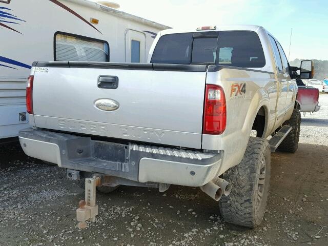 1FT7W2BTXCEC25842 - 2012 FORD F250 SUPER WHITE photo 4