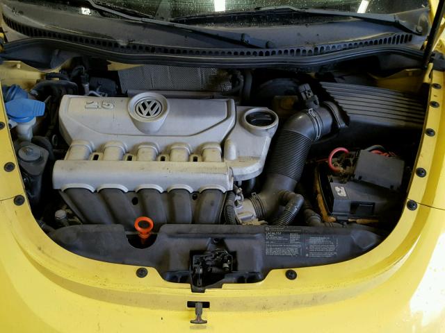 3VWPG31C78M505138 - 2008 VOLKSWAGEN NEW BEETLE YELLOW photo 7