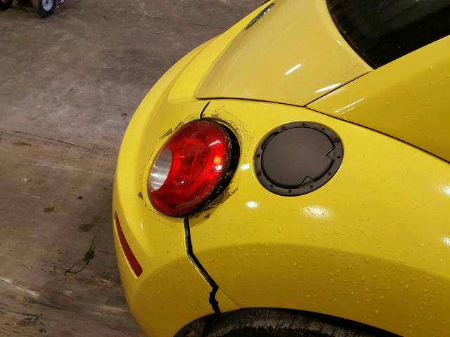 3VWPG31C78M505138 - 2008 VOLKSWAGEN NEW BEETLE YELLOW photo 9