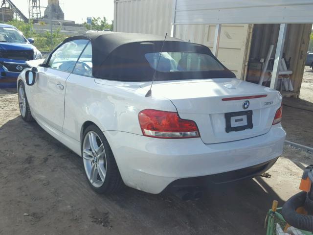 WBAUN7C55CVM26676 - 2012 BMW 135 I WHITE photo 3