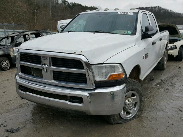 3D73Y3CL9BG526757 - 2011 DODGE RAM 3500 WHITE photo 2