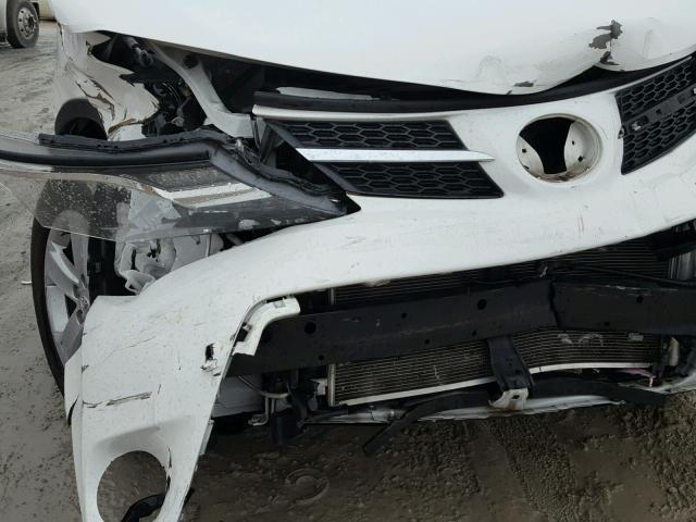 2T3WFREV1EW126517 - 2014 TOYOTA RAV4 XLE WHITE photo 9