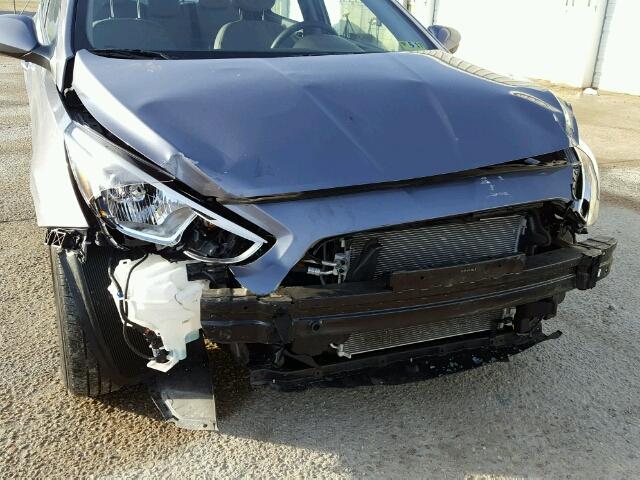 KMHCT4AE1GU104324 - 2016 HYUNDAI ACCENT SE GRAY photo 9