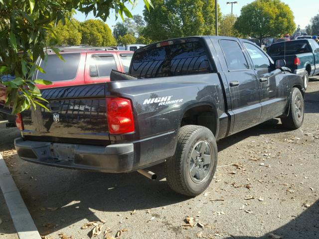 1D7HE48N46S666471 - 2006 DODGE DAKOTA QUA BLACK photo 4