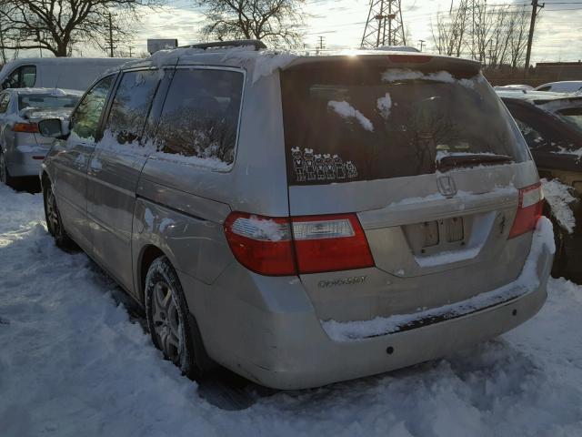 5FNRL38496B056486 - 2006 HONDA ODYSSEY EX SILVER photo 3