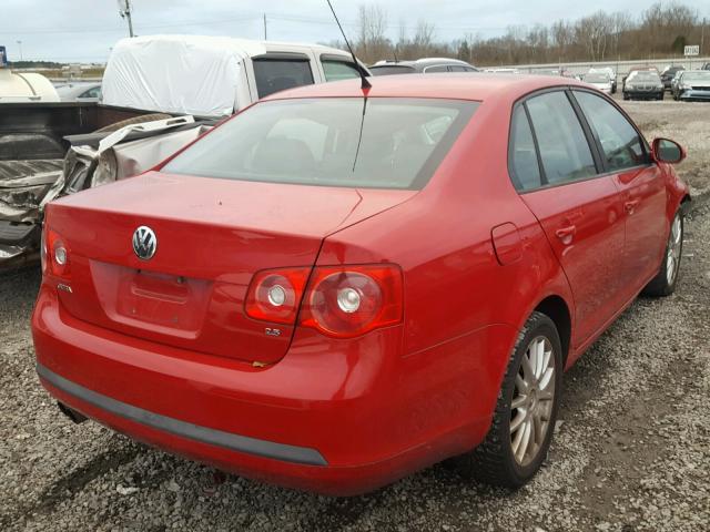 3VWPF71K77M185657 - 2007 VOLKSWAGEN JETTA 2.5 RED photo 4