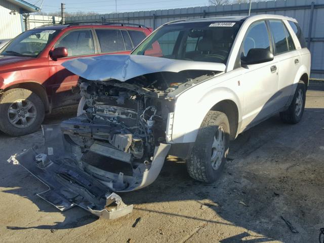 5GZCZ63B63S869566 - 2003 SATURN VUE SILVER photo 2