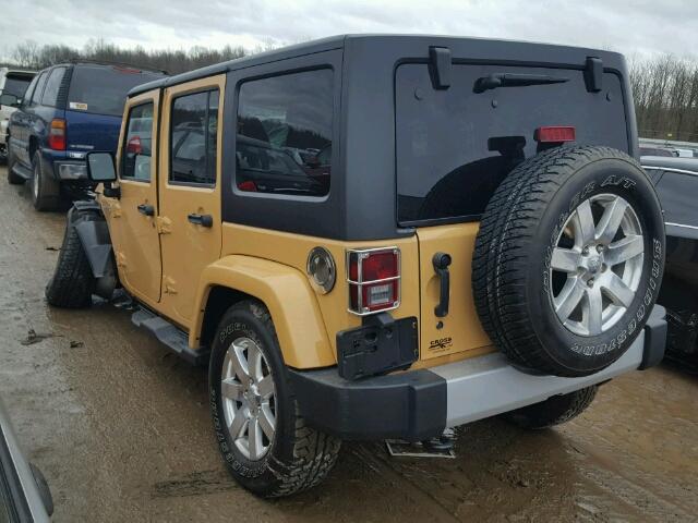 1C4BJWEG7DL616717 - 2013 JEEP WRANGLER U BROWN photo 3