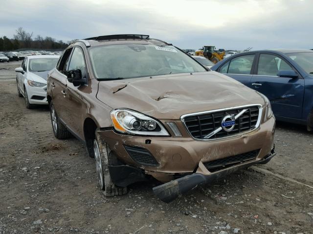 YV4952DLXD2385745 - 2013 VOLVO XC60 3.2 BROWN photo 1