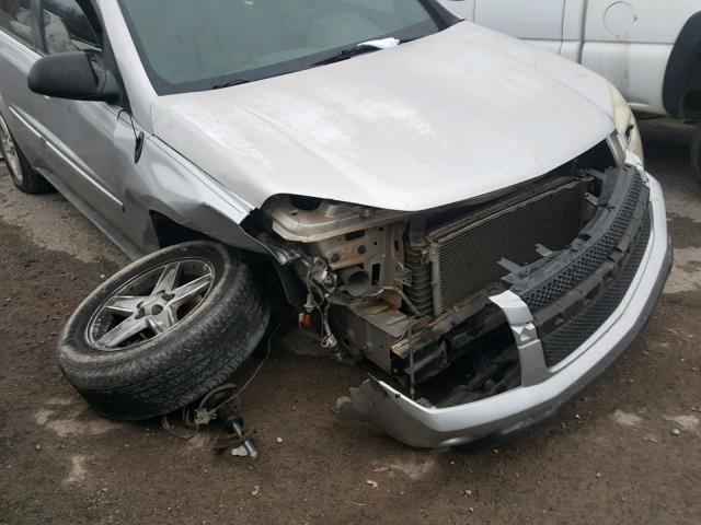 2CNDL63F156172639 - 2005 CHEVROLET EQUINOX LT GRAY photo 9