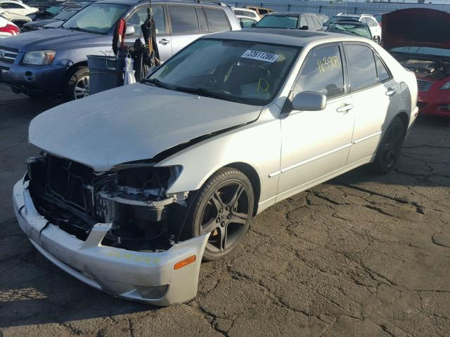 JTHBD192640084790 - 2004 LEXUS IS 300 GRAY photo 2