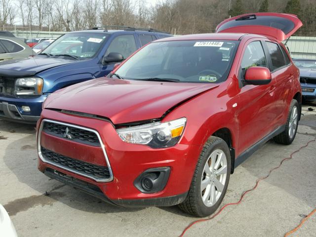 4A4AR3AU2FE017495 - 2015 MITSUBISHI OUTLANDER RED photo 2