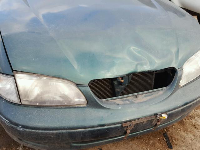 1YVGF22C6W5739377 - 1998 MAZDA 626 DX GREEN photo 9