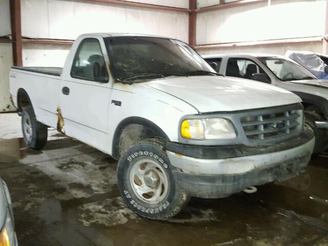 1FTZF1826YKA27169 - 2000 FORD F150 WHITE photo 1