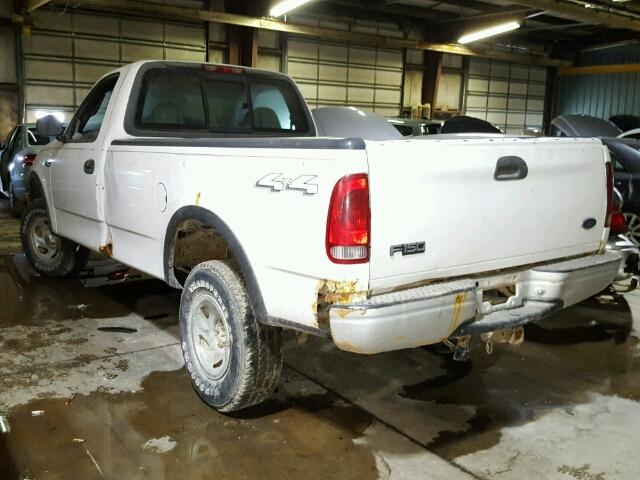 1FTZF1826YKA27169 - 2000 FORD F150 WHITE photo 3