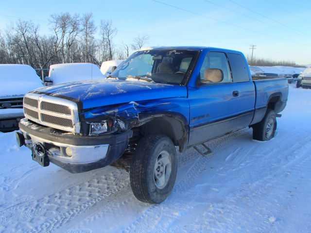 3B7HF12Z0XG223910 - 1999 DODGE RAM 1500 BLUE photo 2