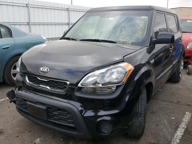 KNDJT2A52D7599305 - 2013 KIA SOUL BLACK photo 2