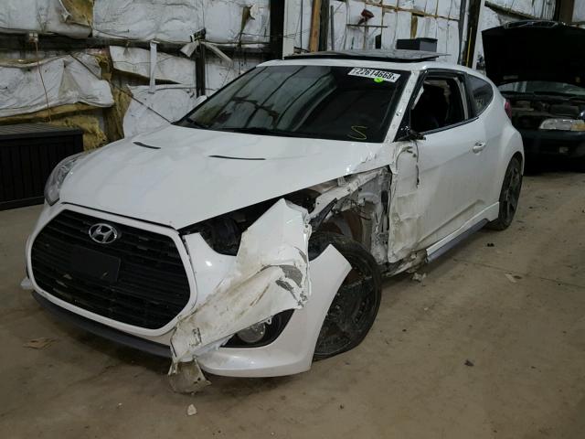 KMHTC6AE3EU203624 - 2014 HYUNDAI VELOSTER T WHITE photo 2