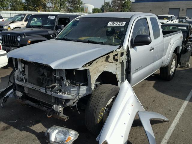 5TFUU4EN5DX050584 - 2013 TOYOTA TACOMA SILVER photo 2