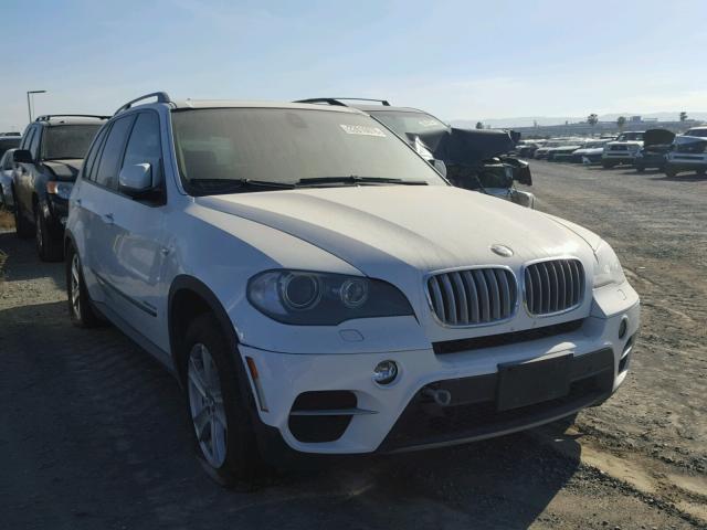 5UXZW0C57BL369922 - 2011 BMW X5 XDRIVE3 WHITE photo 1