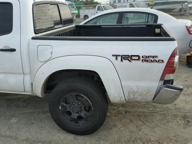 5TFJU4GN4FX077746 - 2015 TOYOTA TACOMA DOU WHITE photo 9