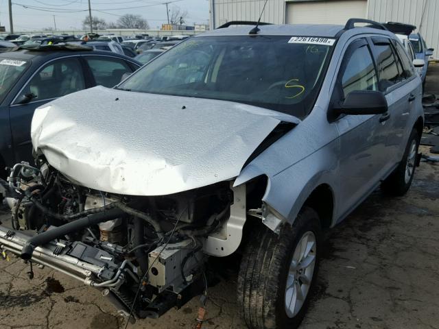 2FMDK3GC6EBB23753 - 2014 FORD EDGE SE SILVER photo 2